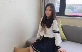 017/水吉~M码水手服搭配37码运动鞋