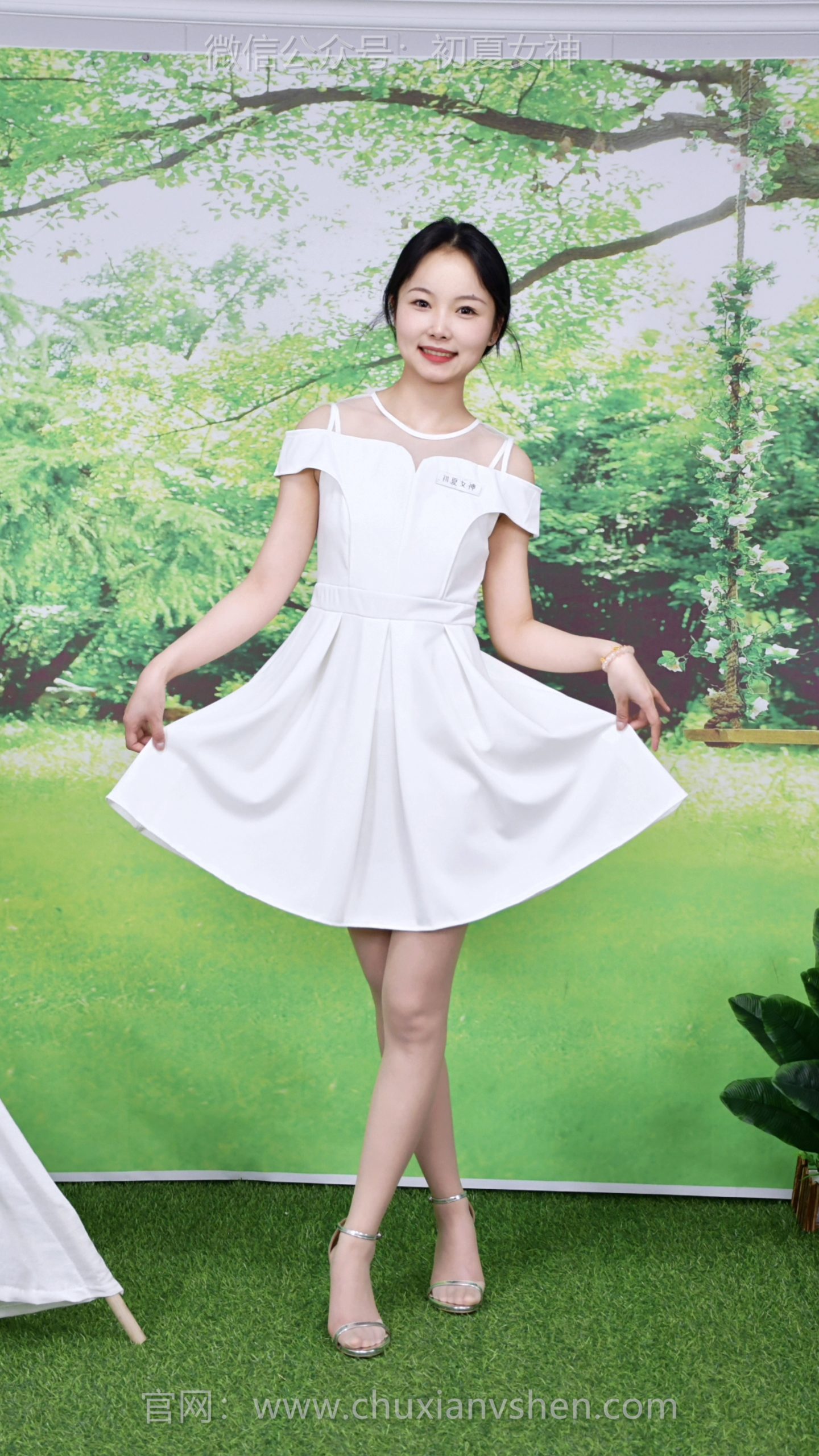 480/芸芸~【一朵玫瑰】那些举手之劳，都是生活里最动人的温柔。
