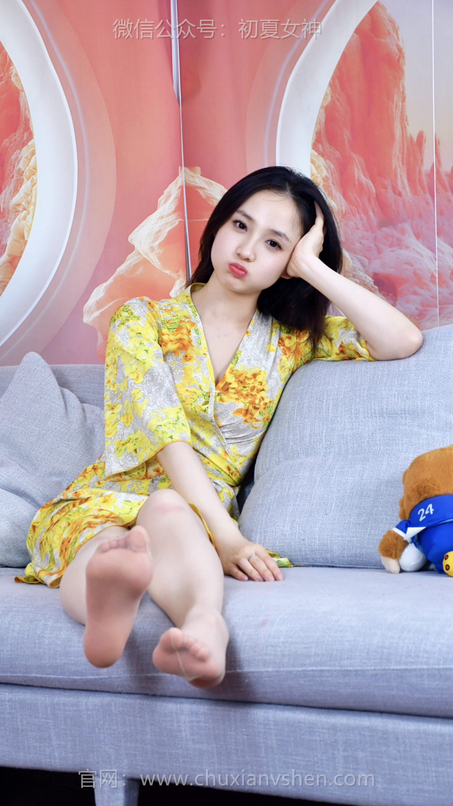 532/丸子~【风吹麦浪】黄裙裹身，像把风吹麦浪的金黄与温柔，穿成了专属夏日的松弛
