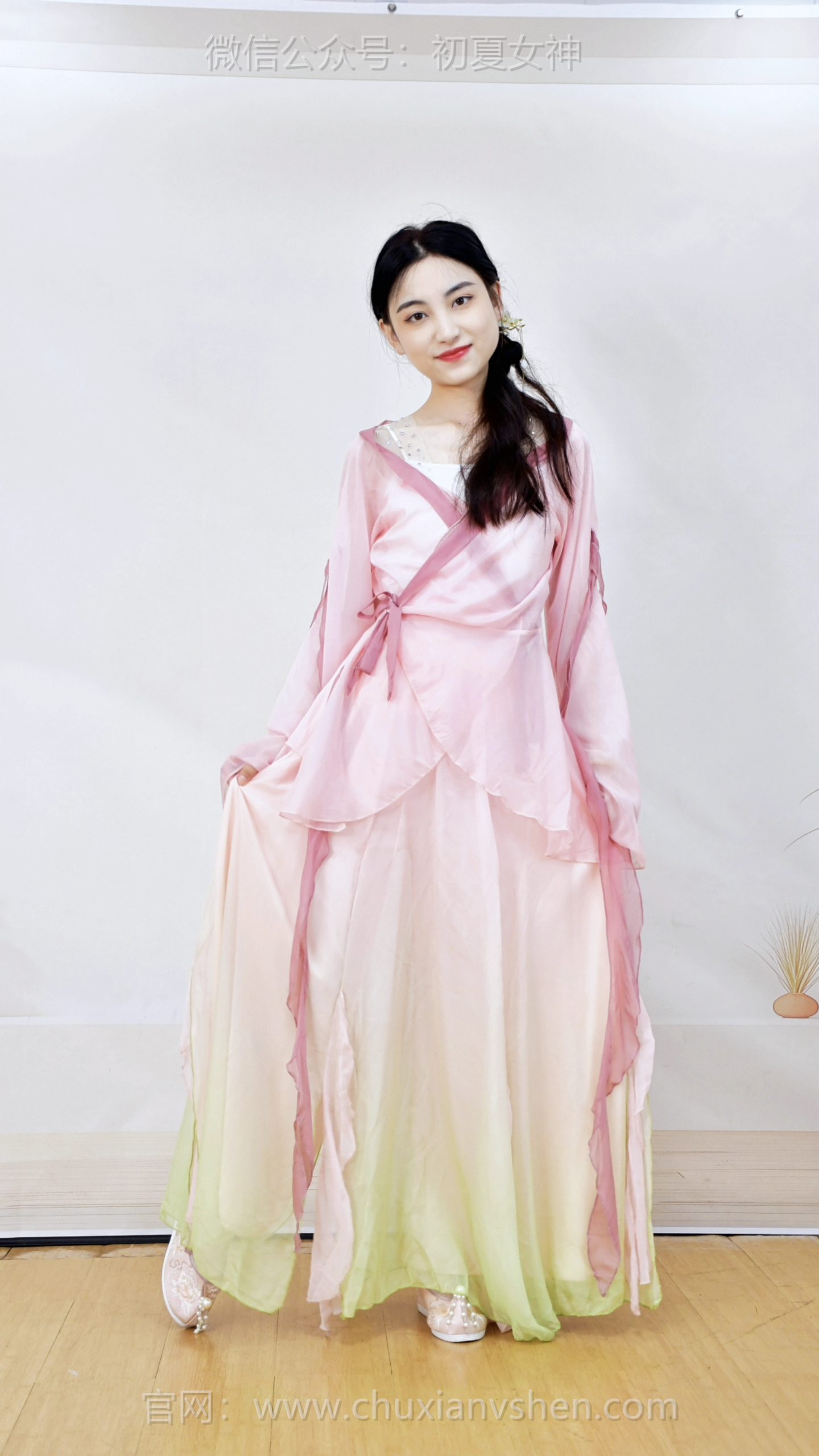 551/柒柒~《天外飞仙》沉浸式当古风小仙女，被自己美到，国风浪漫永远让人心动！