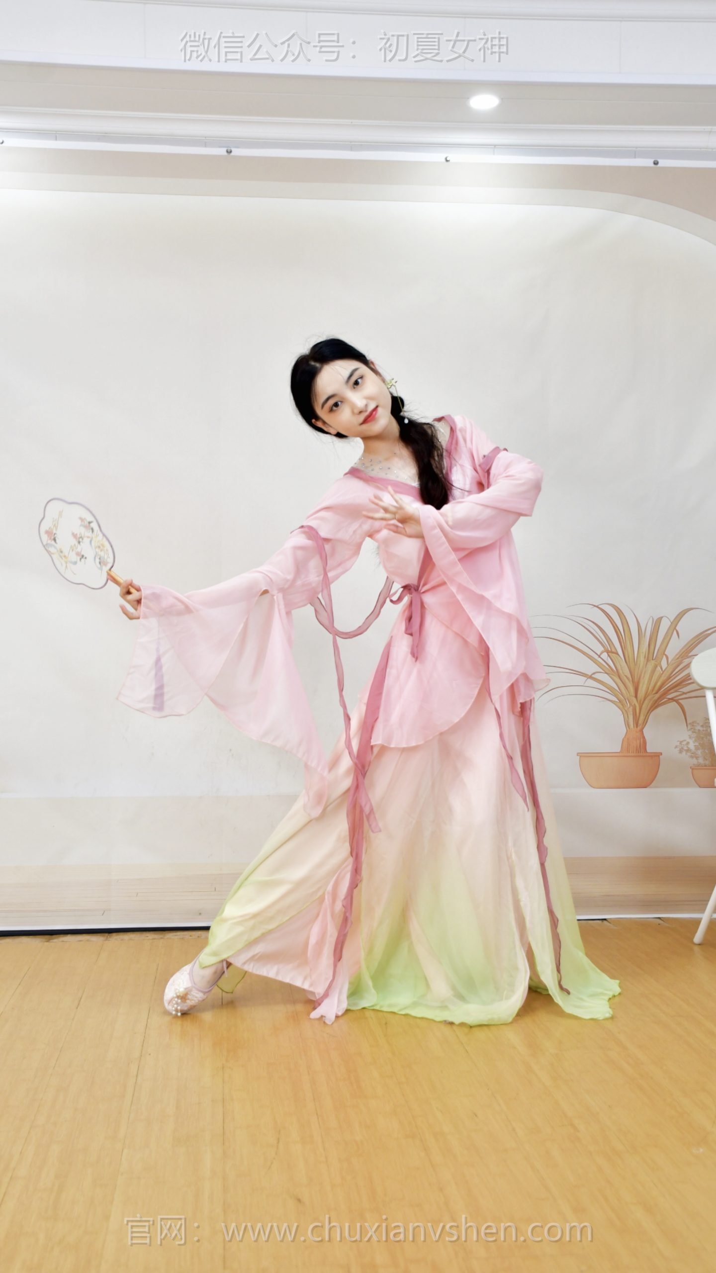 551/柒柒~《天外飞仙》沉浸式当古风小仙女，被自己美到，国风浪漫永远让人心动！