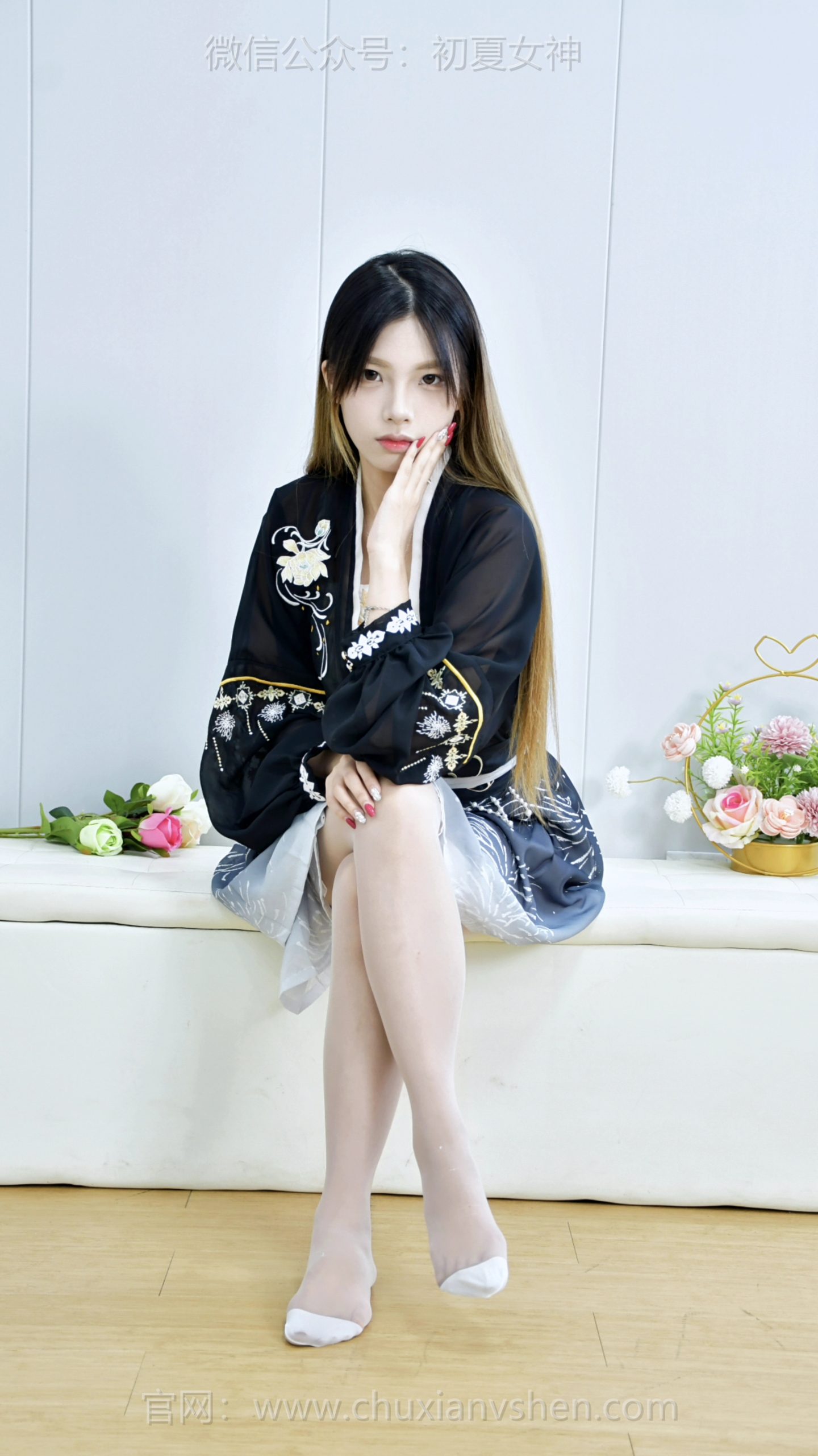 582番茄~【汉服英姿】酷飒汉服在身，分享猫的日常，快乐说来就来～