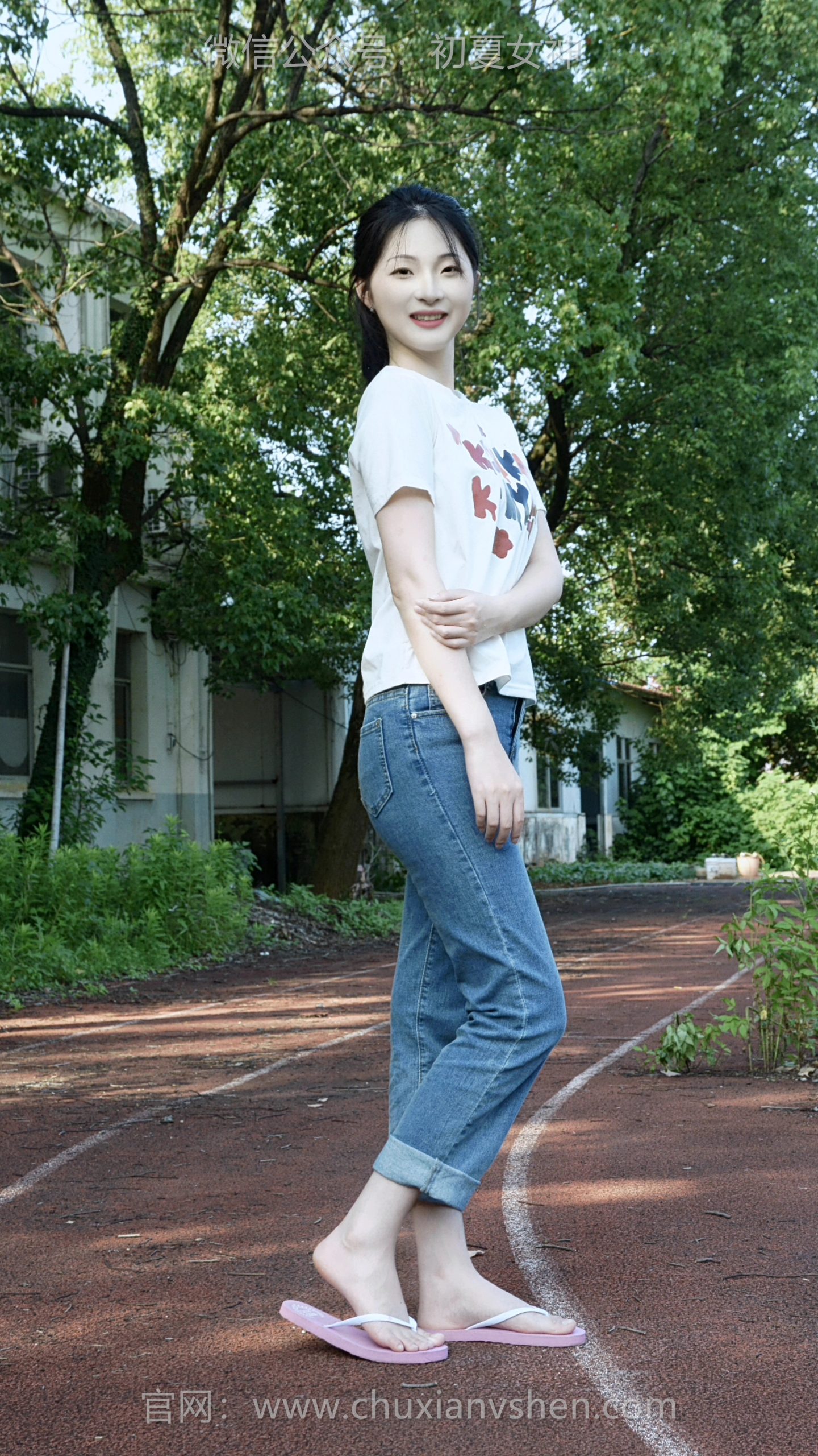 644/安妮~【绿意浓浓】树荫馈赠的清凉，是这个夏天最奢侈的享受。