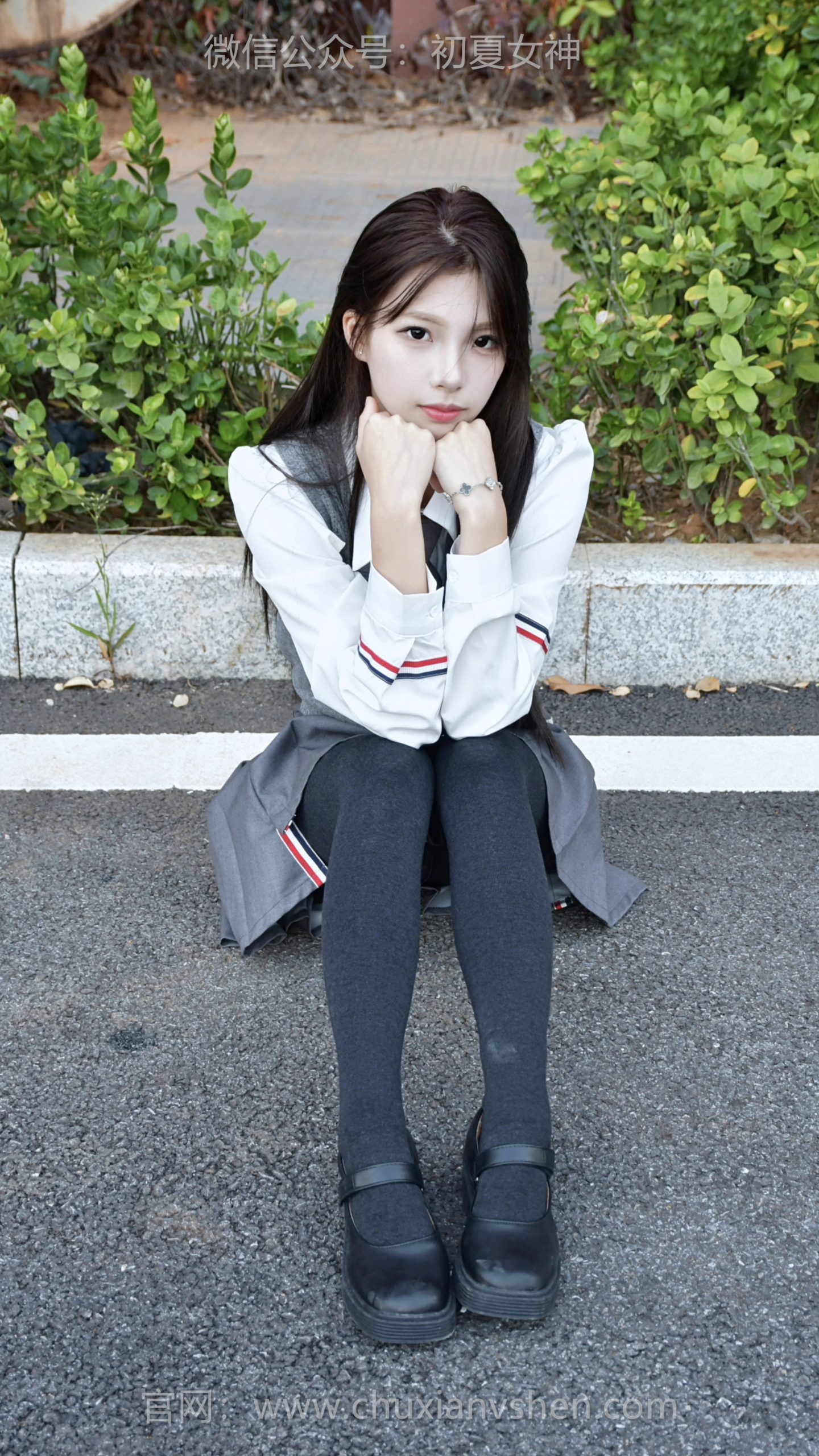 664/番茄~【甜美风格】灰背心配白衫的款,版型自带清爽,穿起满是少女韵。 664/番茄~【甜美风格】灰背心配白衫的款,版型自带清爽,穿起满是少女韵。