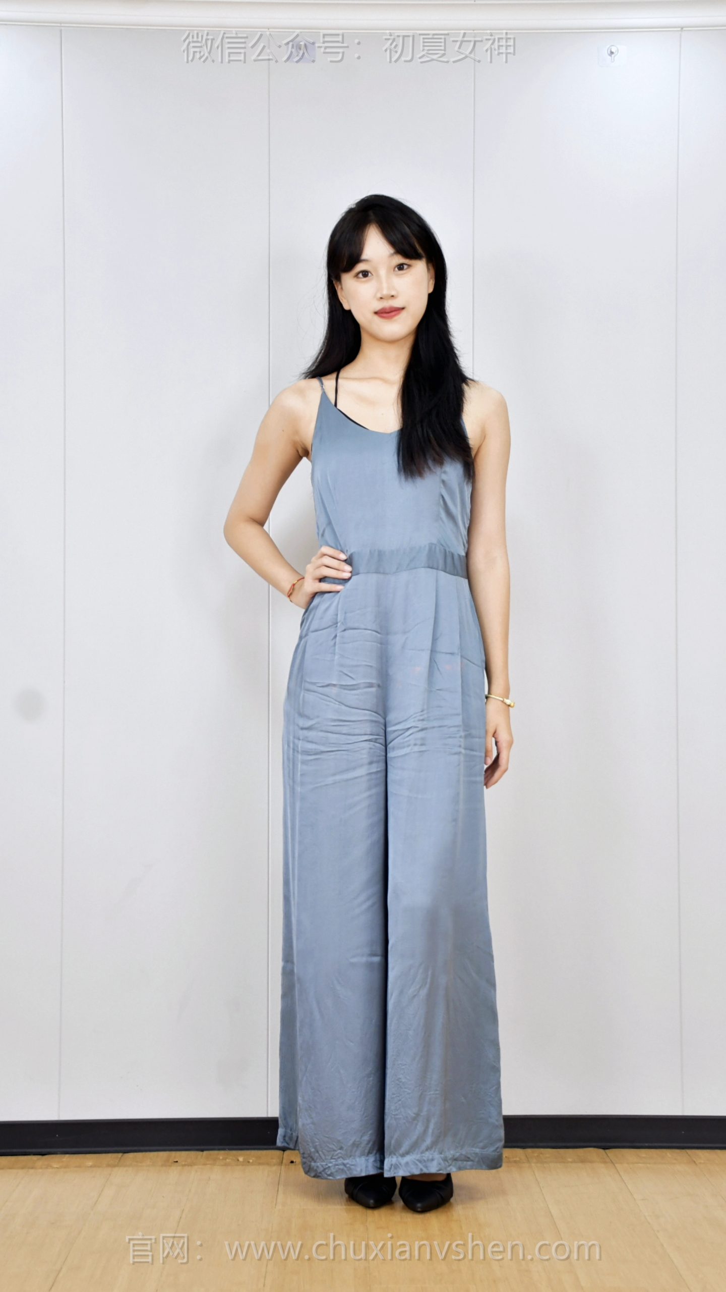 676/大头~【细腻光泽】你们看这“裤子妹”的称号，配不配这身自带柔光的穿搭？