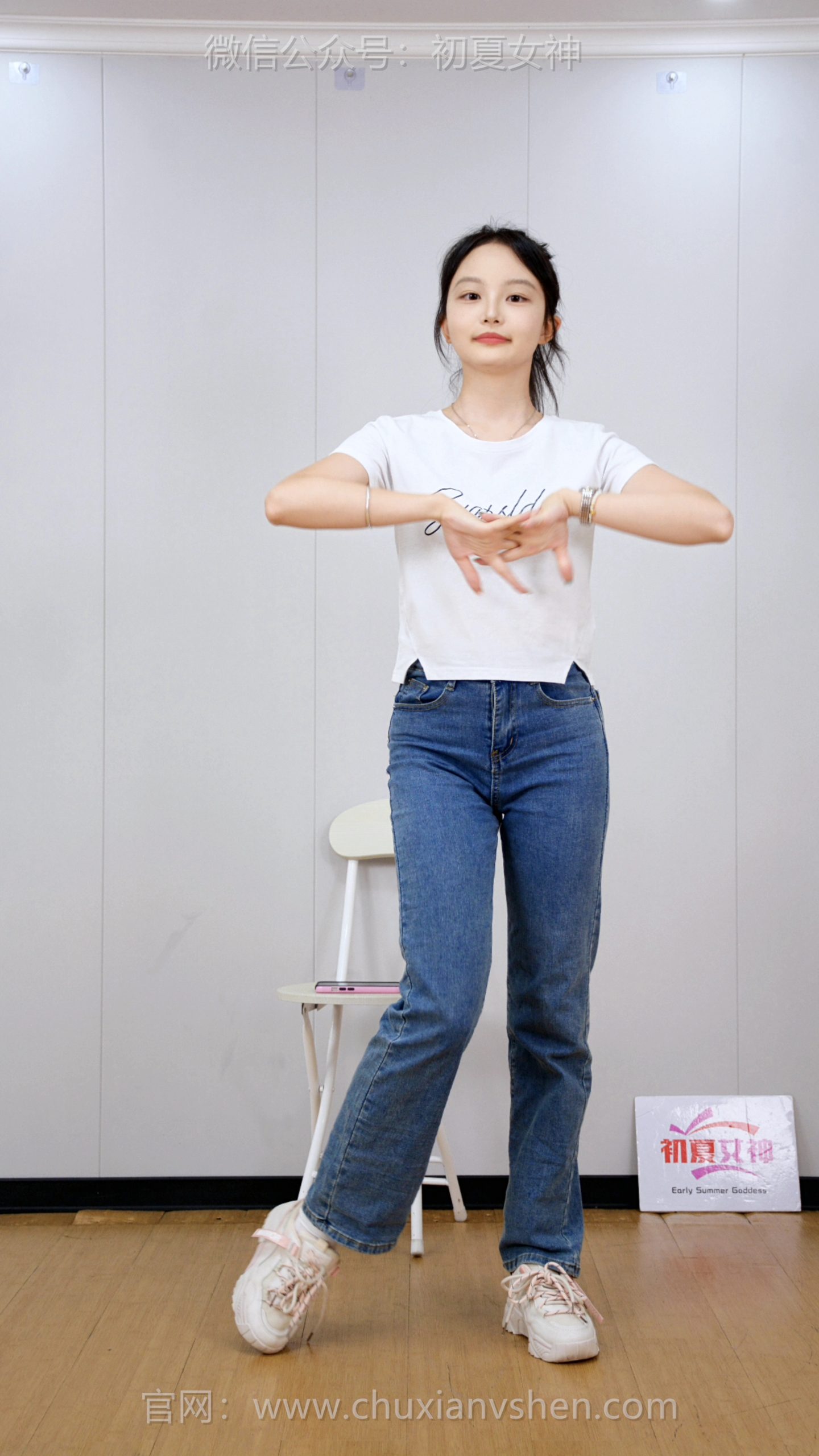 682/双双~【优雅翻车】本来想炫个技，结果变成抱着腿懵圈，这“帅不过三秒”的魔咒，真的是猝不及防！