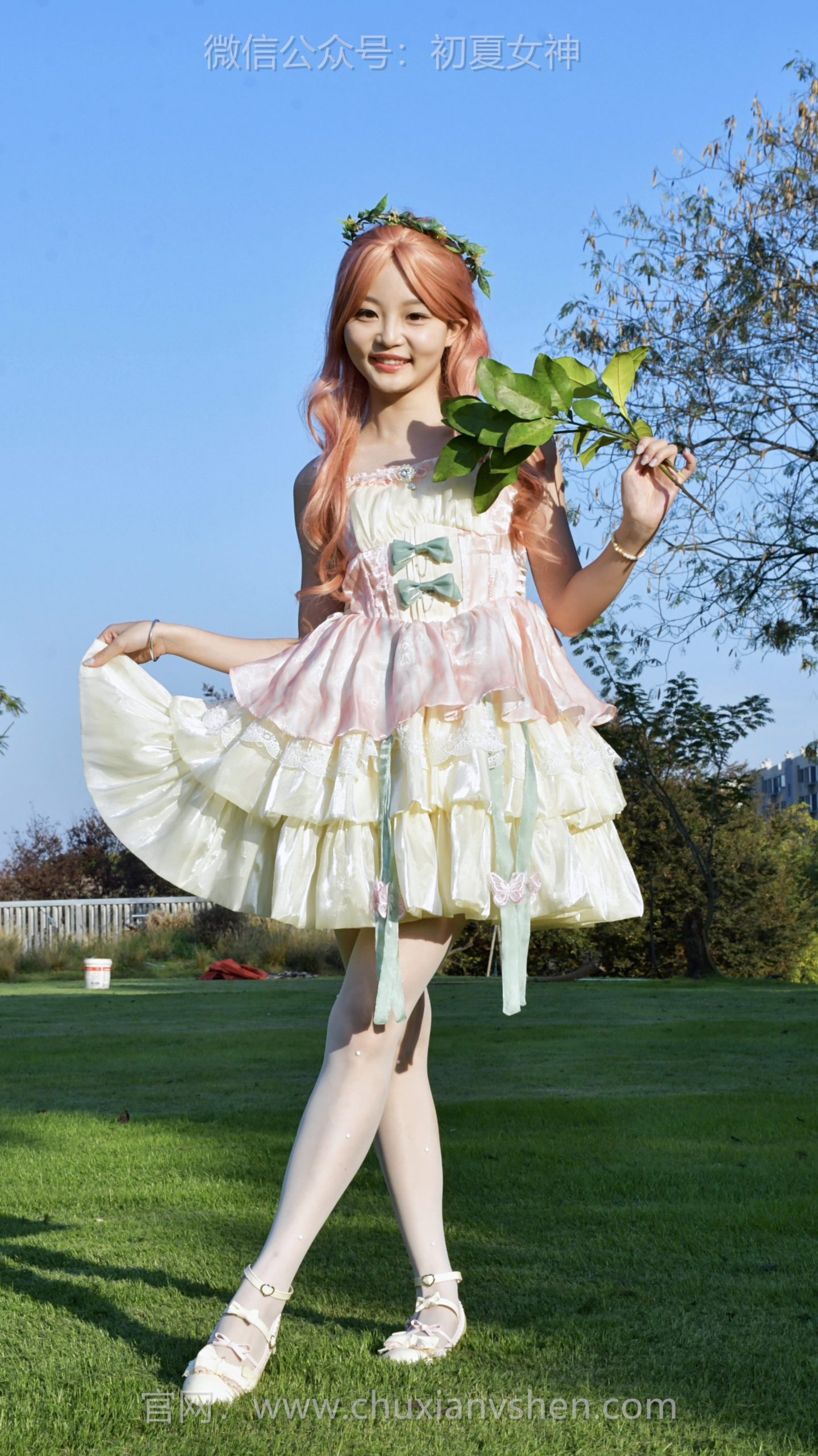 705/双双~【软萌仙气】眉眼弯弯带笑意，一举一动都透着软萌，连周遭的空气都变甜，妥妥的小仙女～