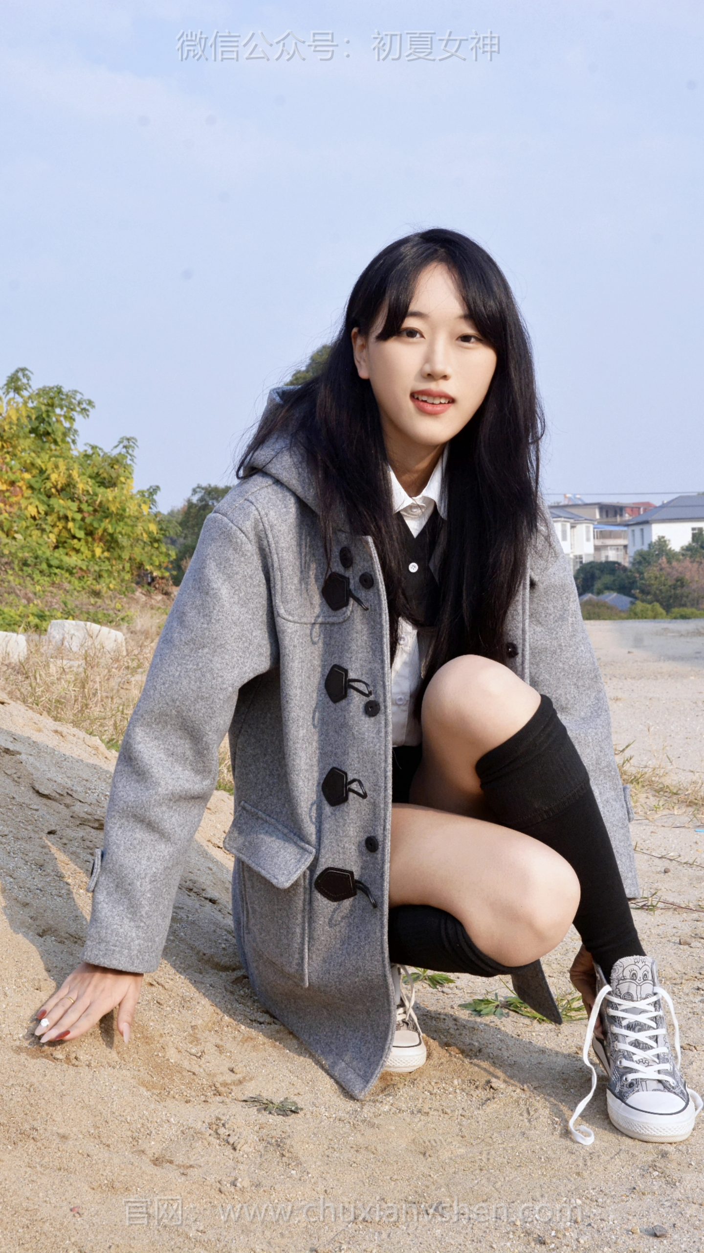 715/大头~【狗刨模式】尖美甲化身挖沙神器，玩沙根本不用铲子