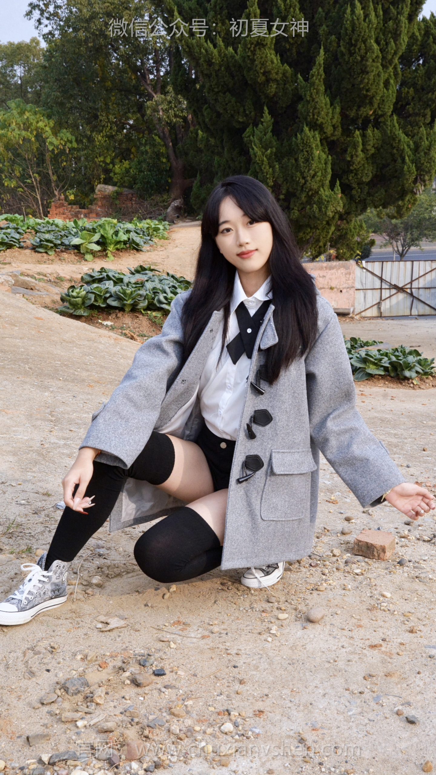 715/大头~【狗刨模式】尖美甲化身挖沙神器，玩沙根本不用铲子