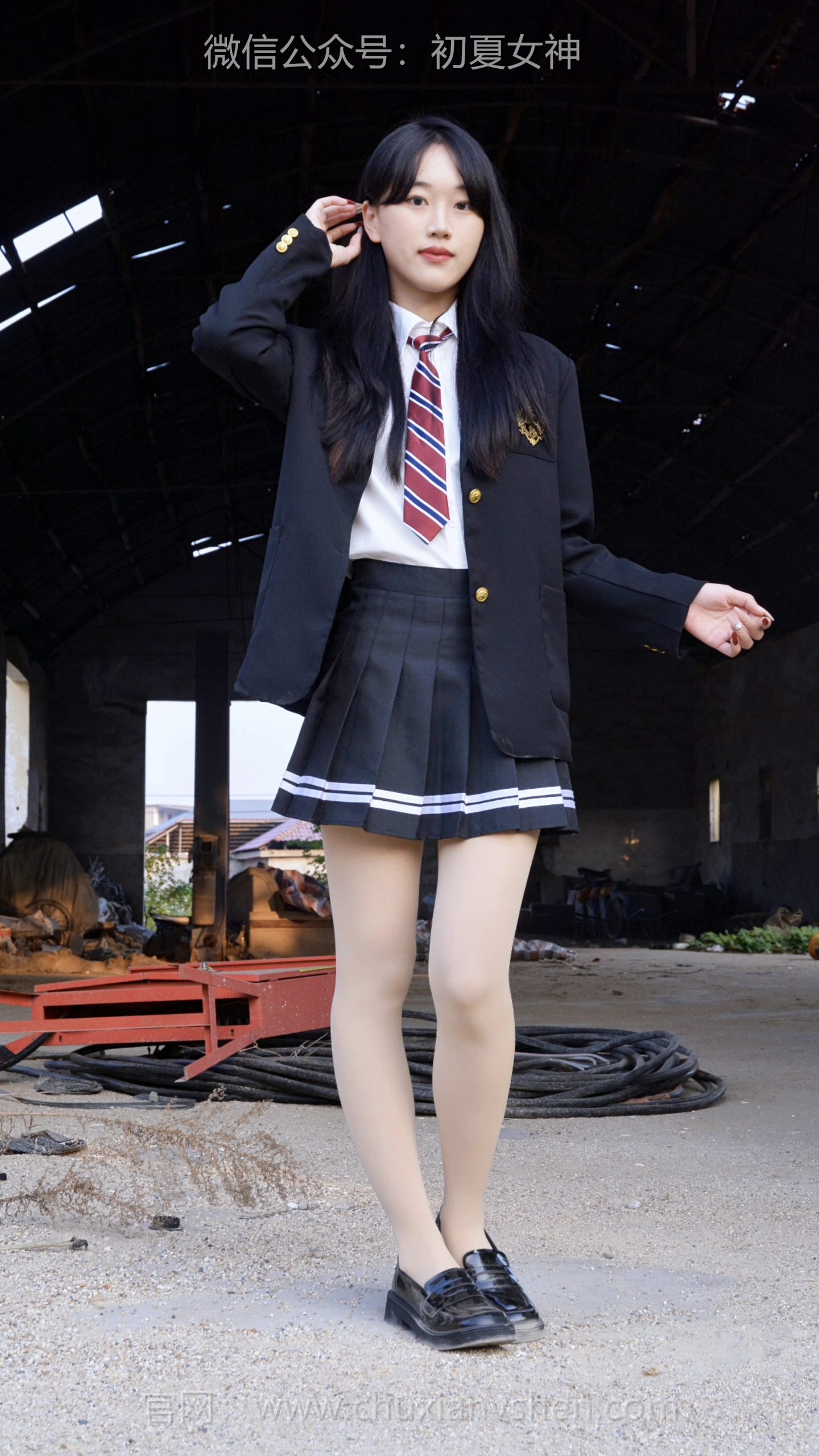 724/大头~【往昔残片】旧时光的忙碌与此刻的鲜活碰撞，仿佛是时光打了个旋~