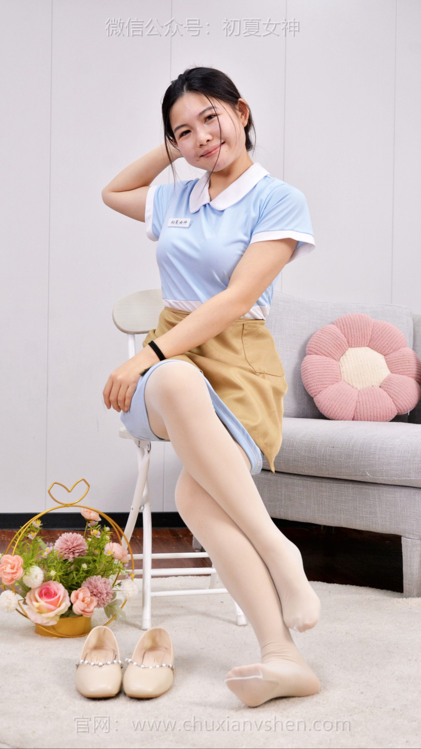 745/双木~【忙忙碌碌】年关将至，餐饮商超这些服务行当正缺人，我琢磨着找个服务员兼职，体验忙年的氛围。