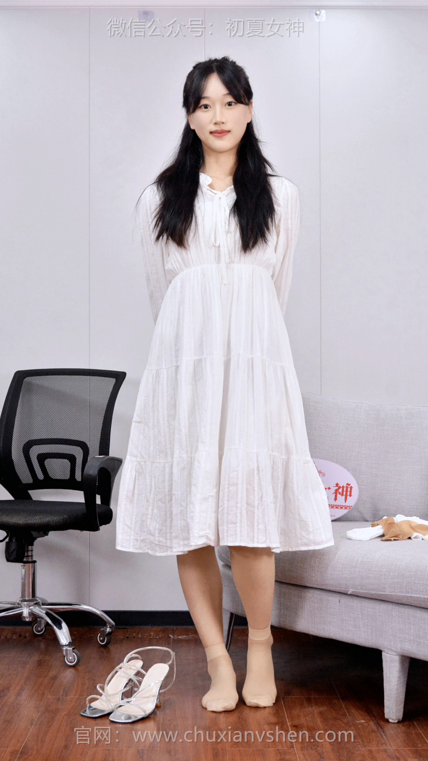 746/大头~【堆积成山】懒出境界，袜子懒得叠，索性全穿脚上不用收拾