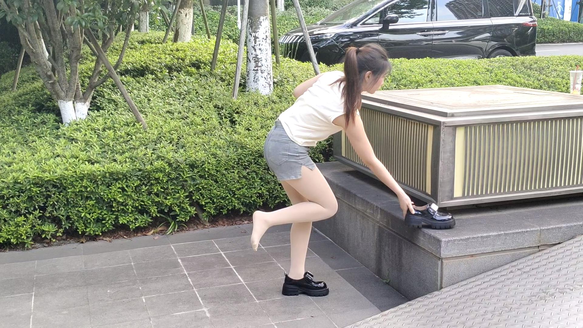 767-1/安妮、婷婷、幺幺~《与鞋共舞》我们穿梭在各种魔术贴的鞋里~