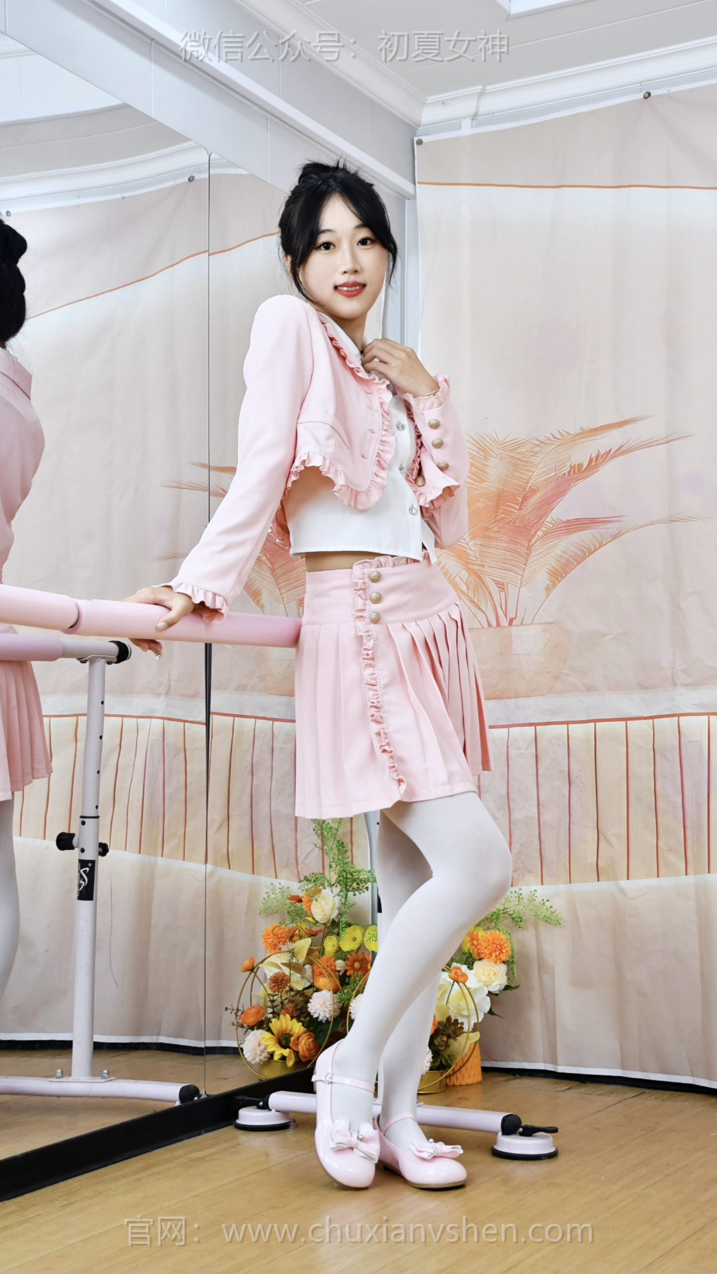 780/大头~【打破日常】褪去日常的随性，换上这份甜美元气，原来认真对待自己的每一次装扮，都能收获不一样的心动与惊喜。