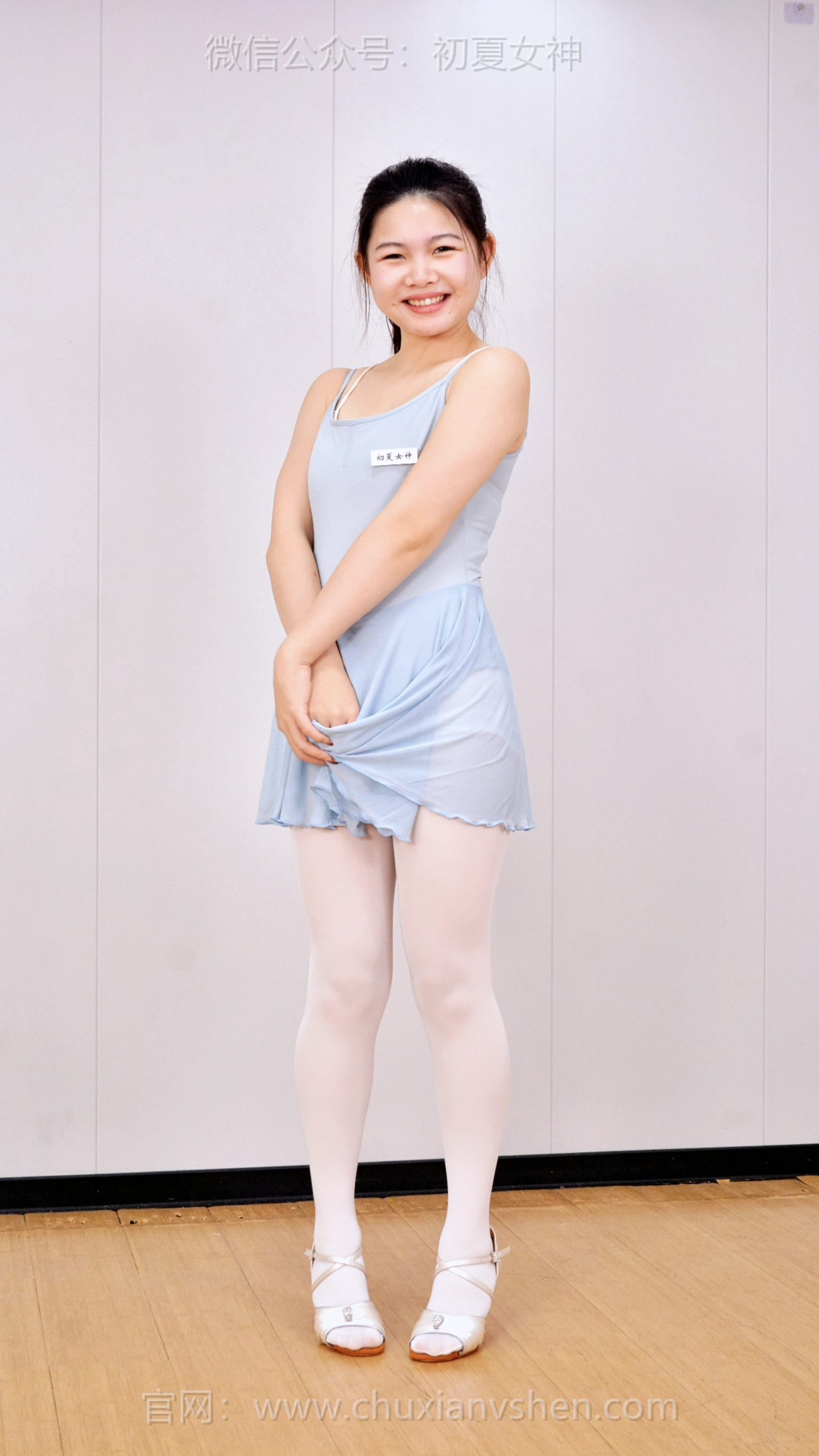 784/双木~【轻松闲聊】练功房里轻松自在，和好友谈天吐槽，简单日常也闪闪发光。