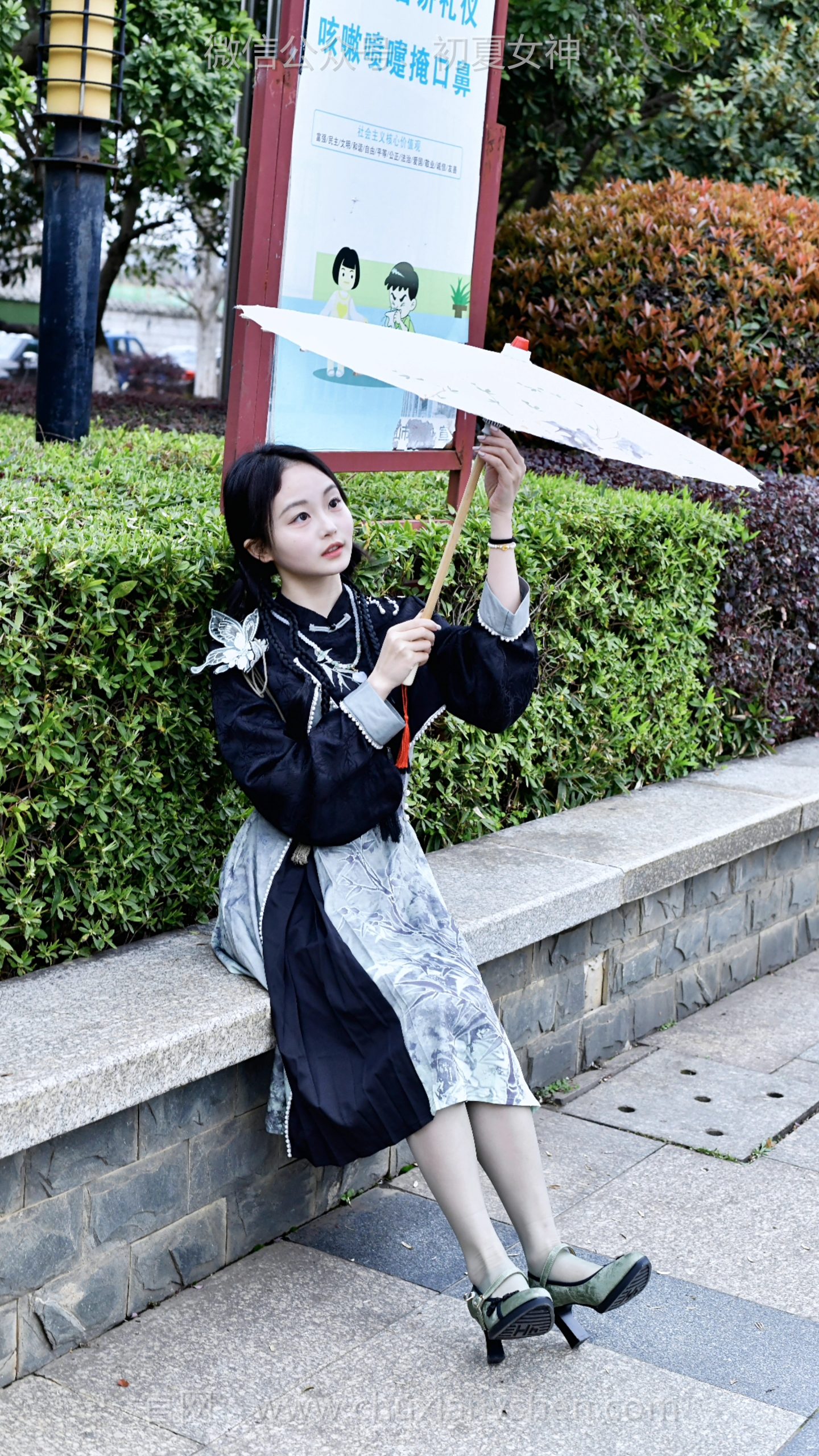 819/双双~【青砖古瓦】古城石墙刻满岁月痕迹，每一道纹路，都是时光写下的情书。