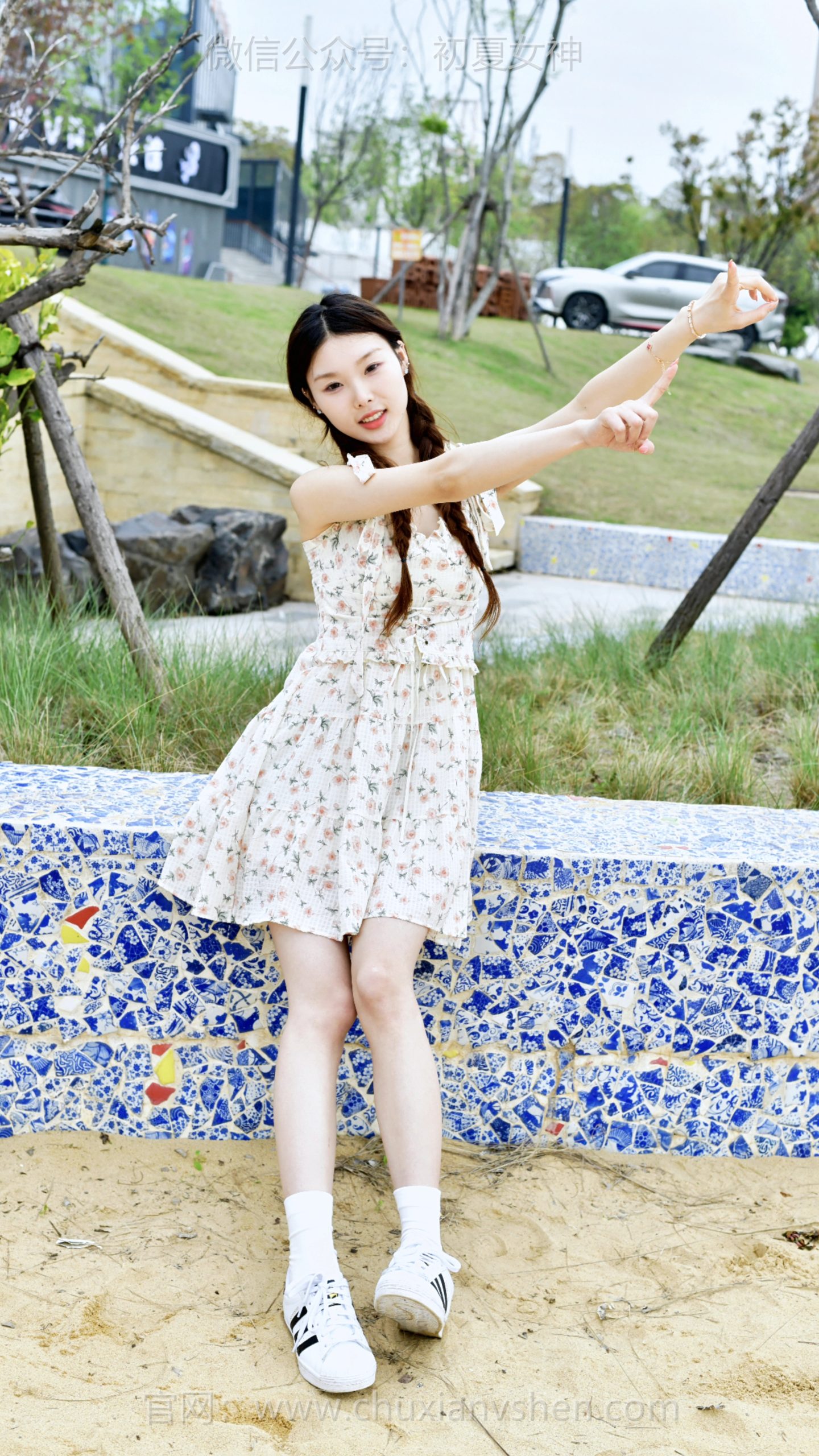 827/青子~【心花怒放】玩沙的快乐从来不分年龄，这一刻，只需要做回那个无忧无虑的小孩