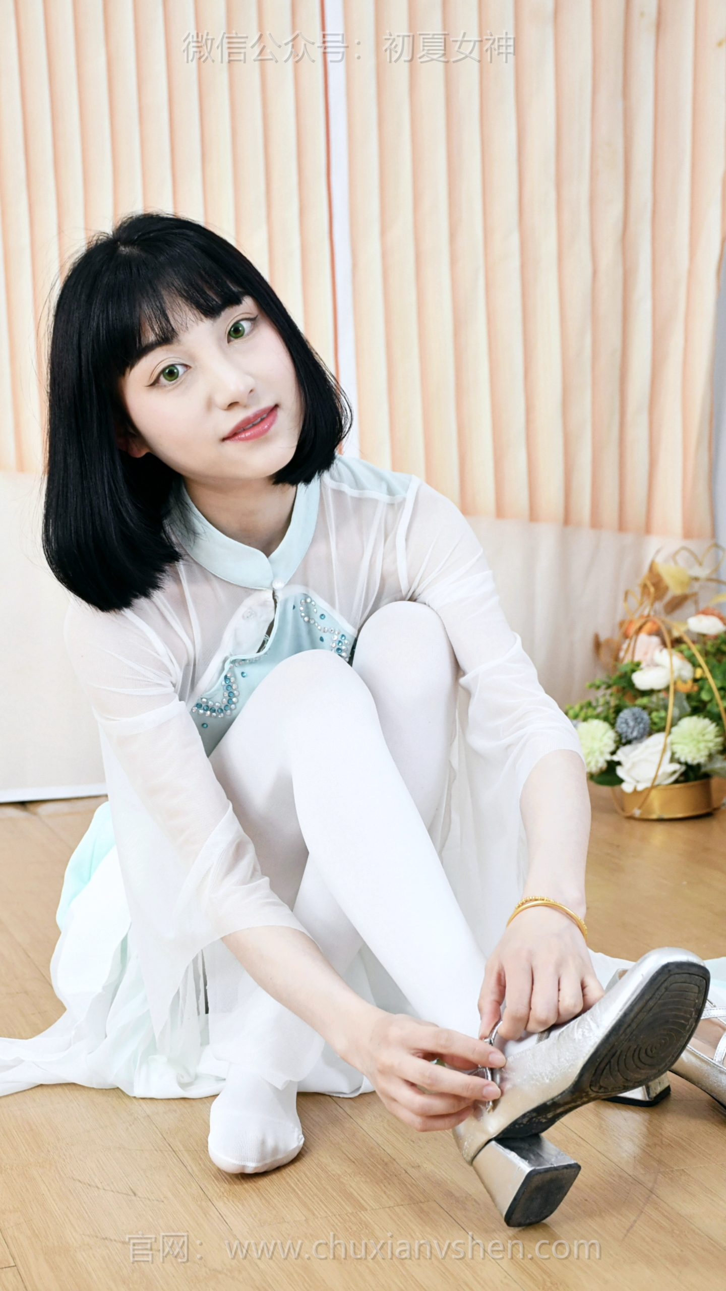 830/柒柒~《随风飘动》飘逸如裙的舞衣，灵动轻盈，让每一次起舞都温婉动人。