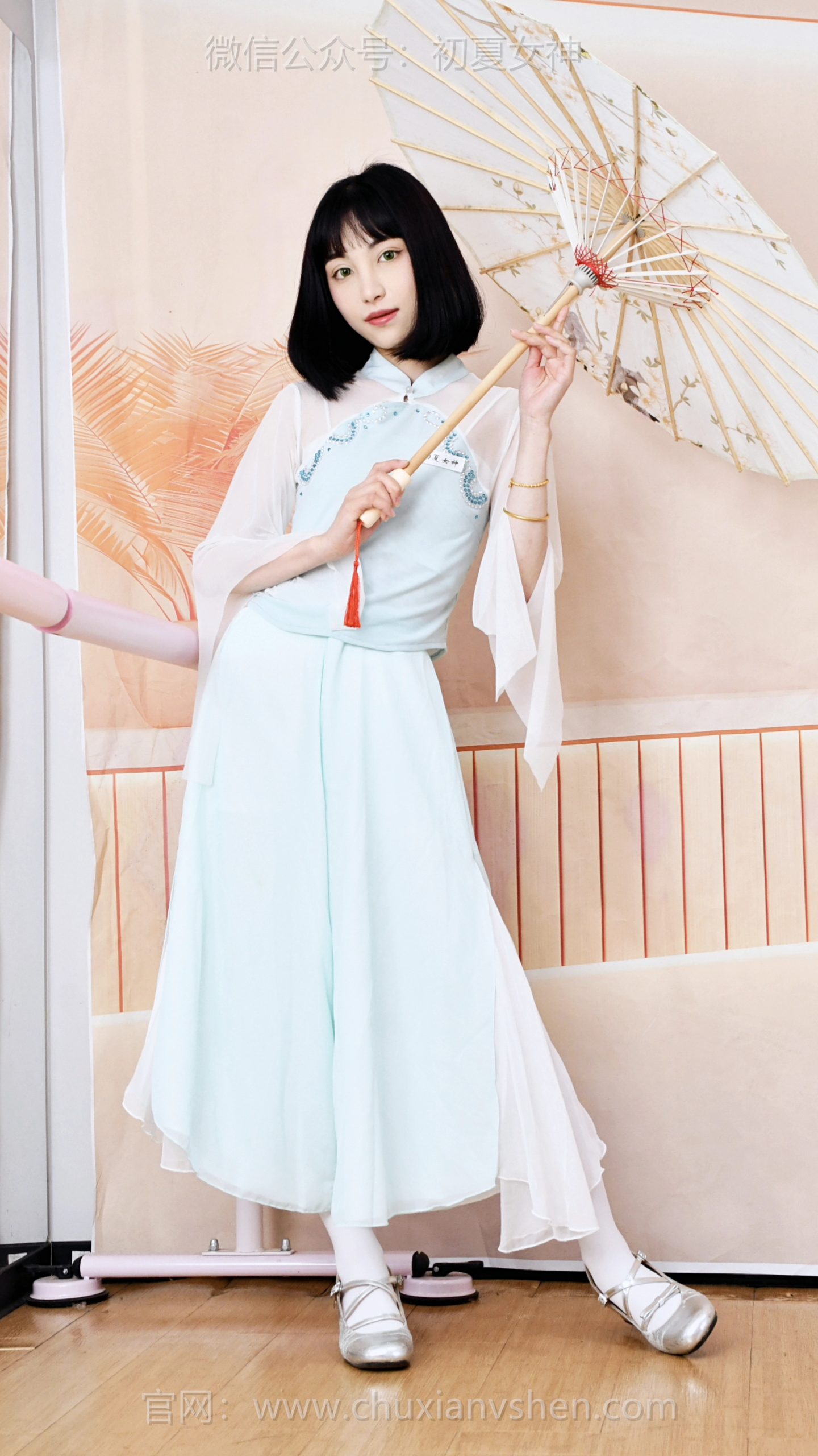 830/柒柒~《随风飘动》飘逸如裙的舞衣，灵动轻盈，让每一次起舞都温婉动人。