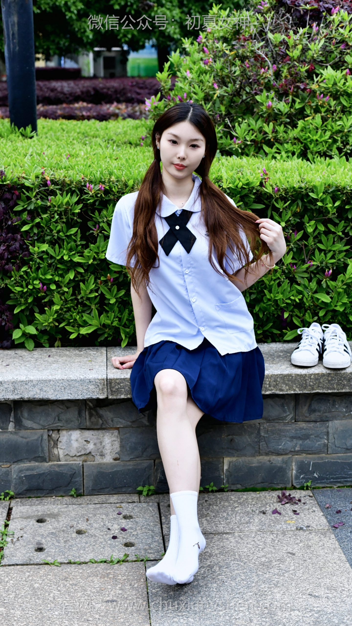 831/青子~【向阳生长】肆意生长，满怀欢喜，是青春最动人的模样。