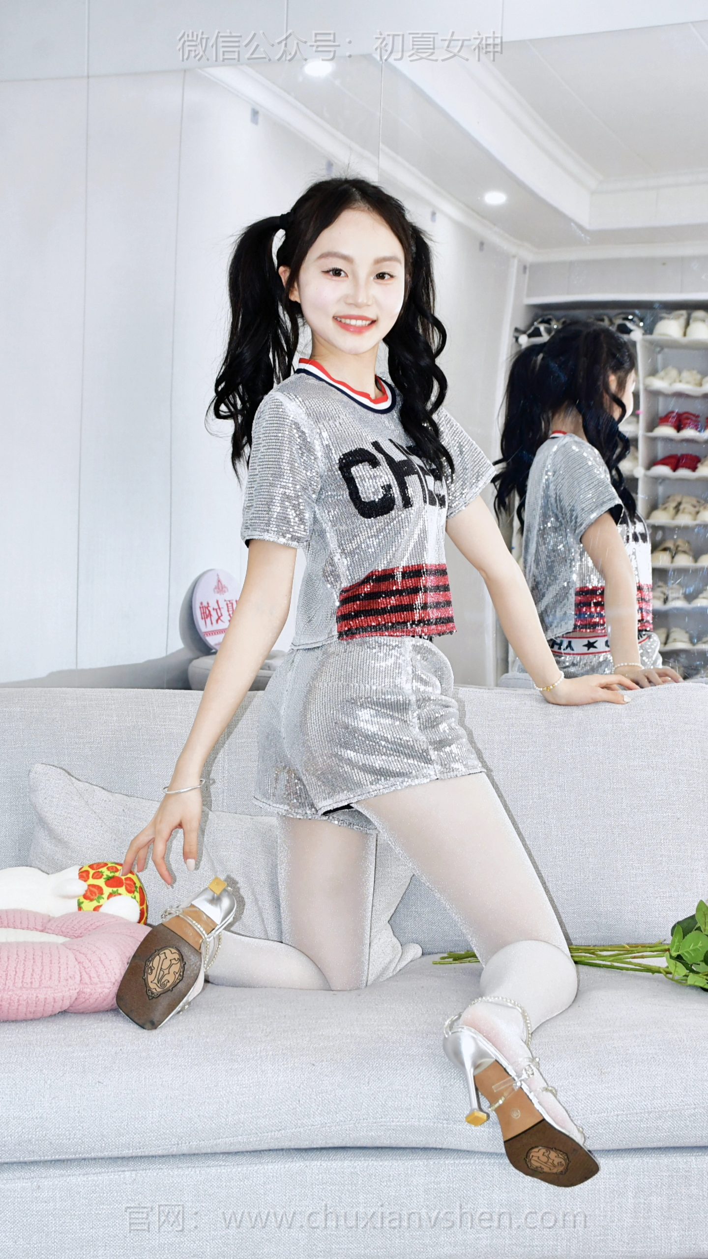 832/双双~【光彩夺目】彻底服了！穿高跟鞋还能跳出丝滑舞步，这背后得下多少功夫啊