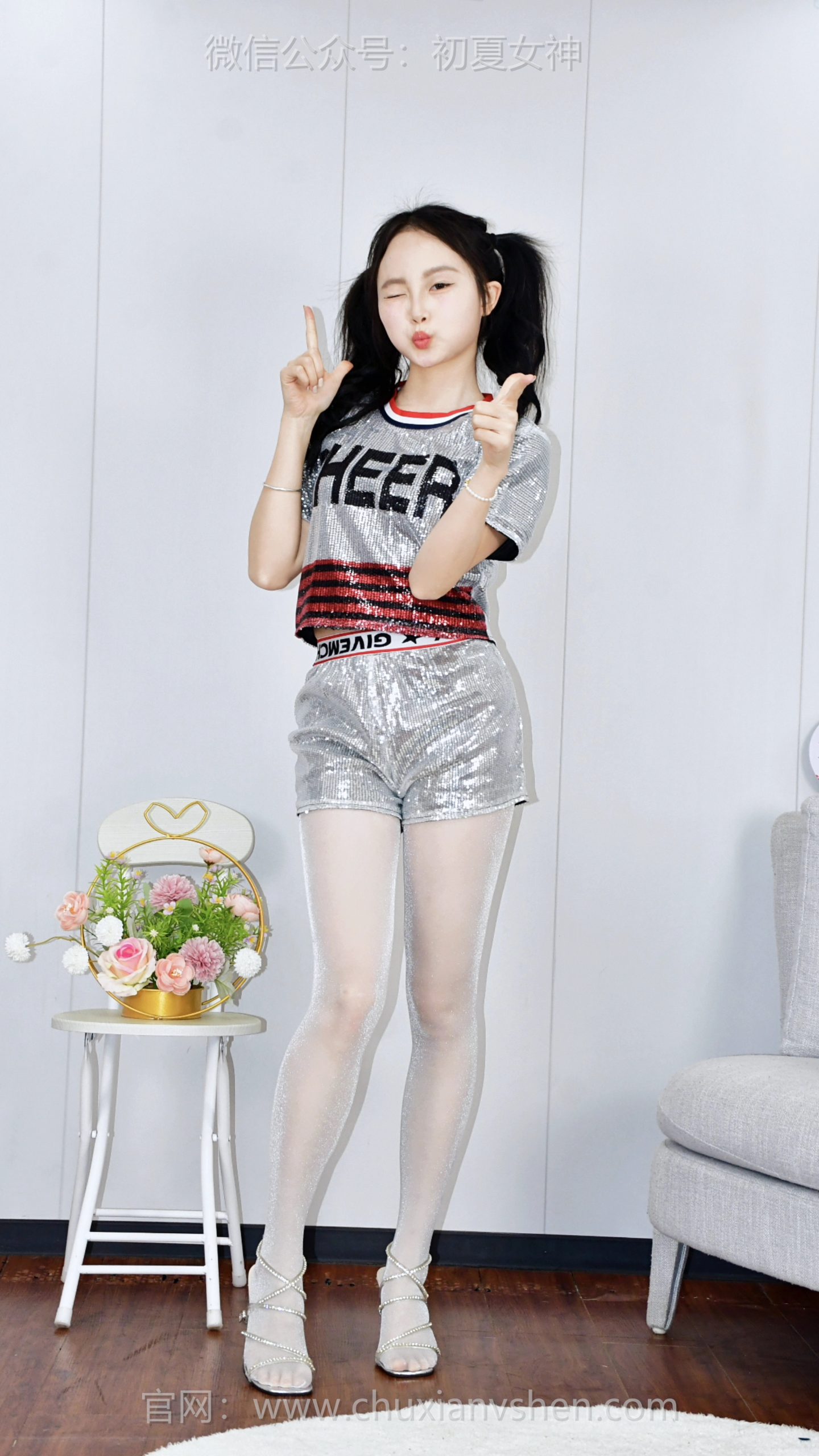 832/双双~【光彩夺目】彻底服了！穿高跟鞋还能跳出丝滑舞步，这背后得下多少功夫啊