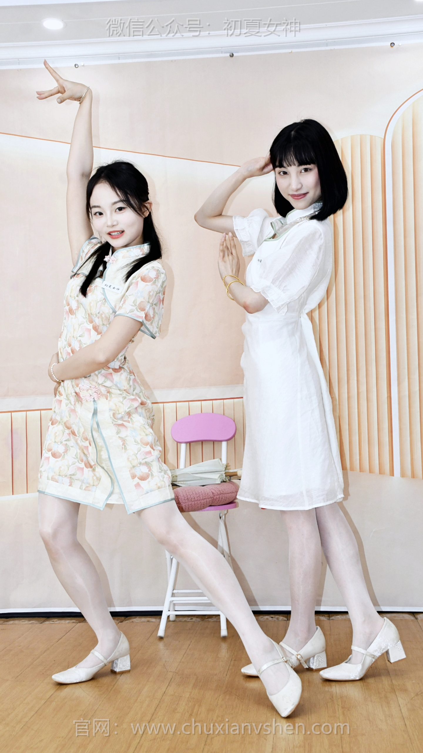 833/双双、柒柒~《满目倾心》身着旗袍眉眼温柔，名门闺秀气质浑然天成，一出场便动人心弦。