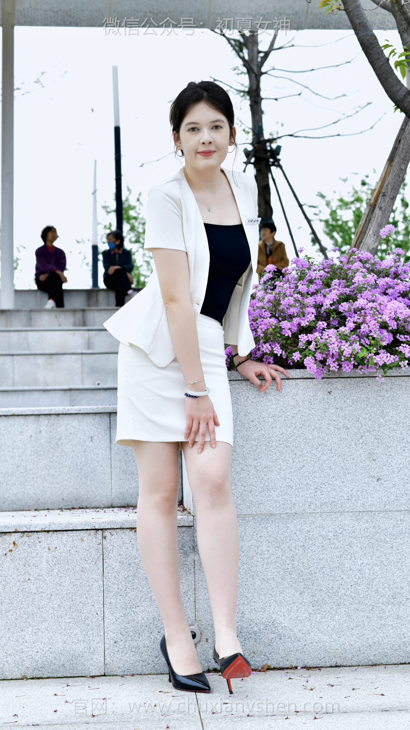 836/小麦~【各具韵味】衣服本无定式，不同人驾驭、不同风格呈现，都能穿出全新模样。