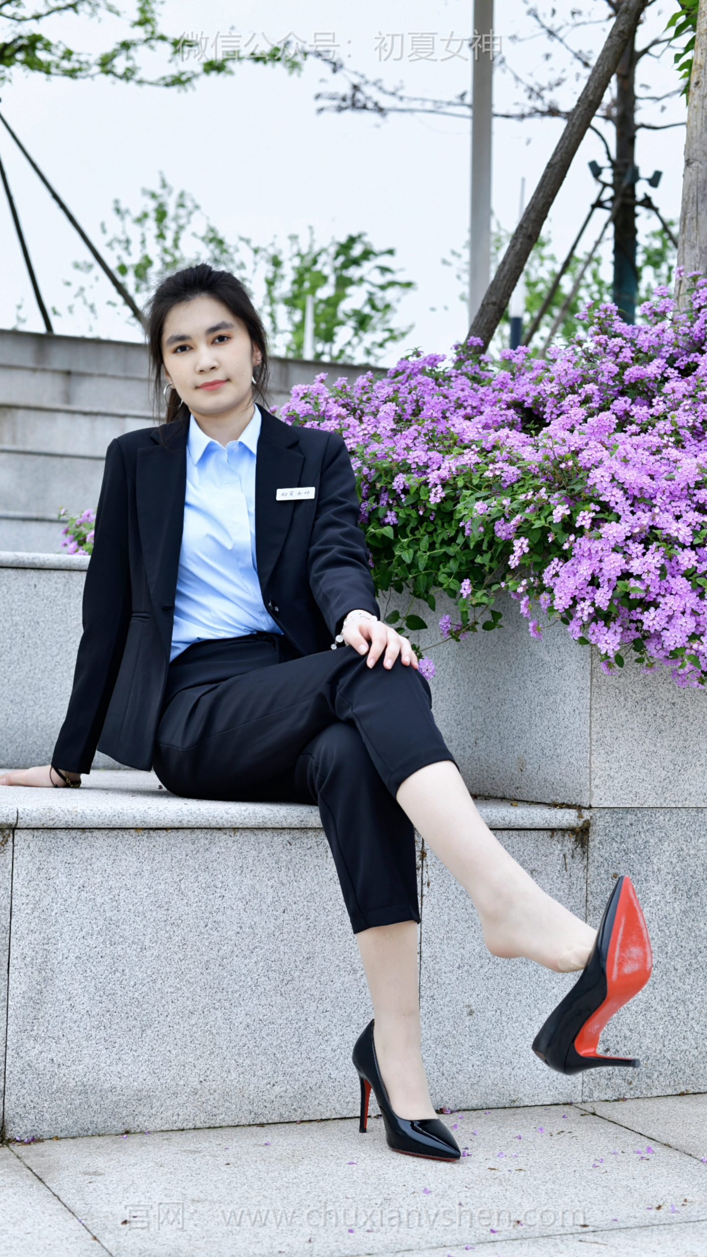 838/兰兰~【自在放空】踩着风慢慢散步，看邻里健身、听阿姨们闲话家常，将工作的紧绷尽数卸下。