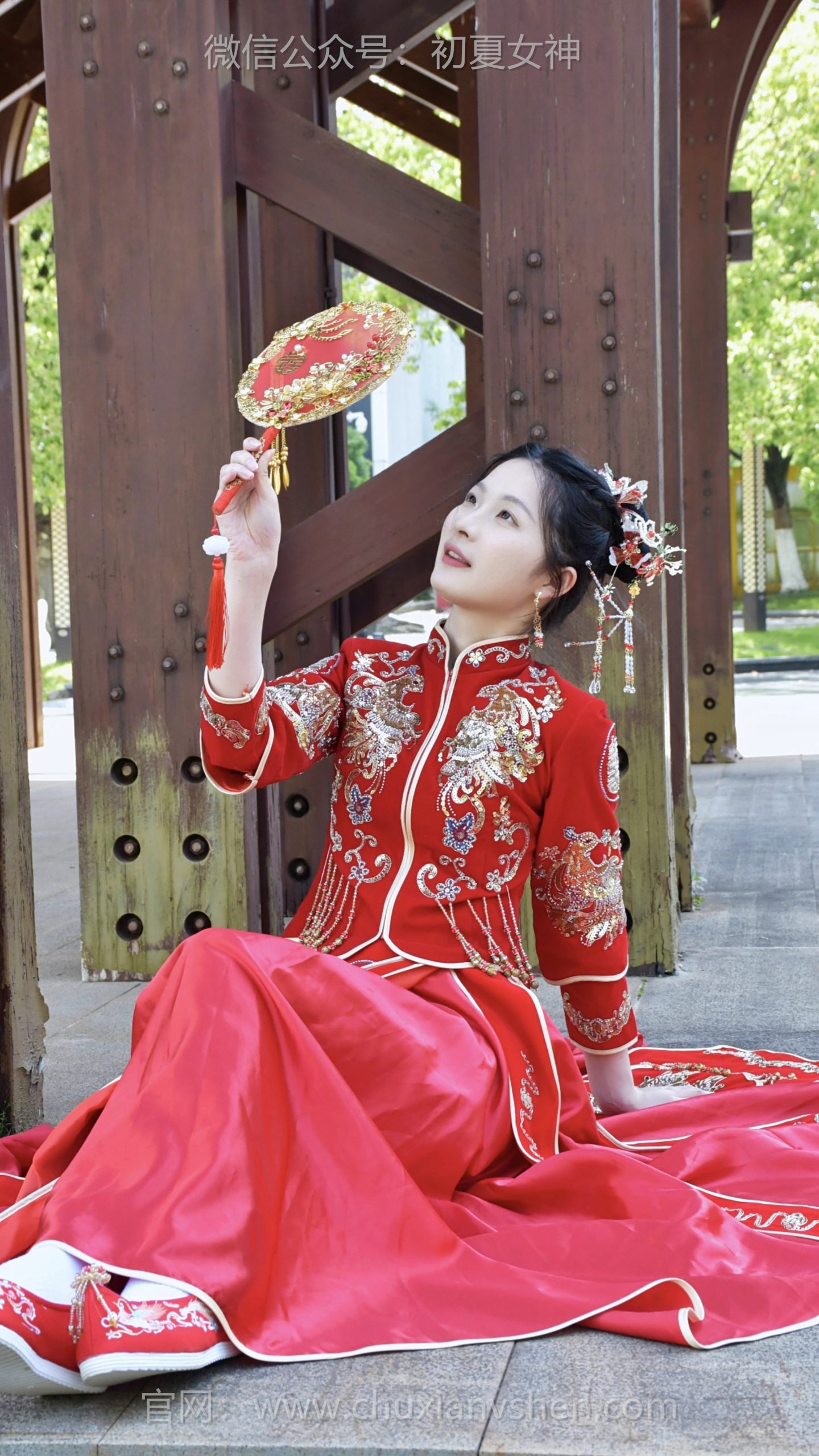 852/安妮~【明艳动人】不奔赴远方风景，只沉醉一身红衣，做半日古风佳人，独享假期温柔美好
