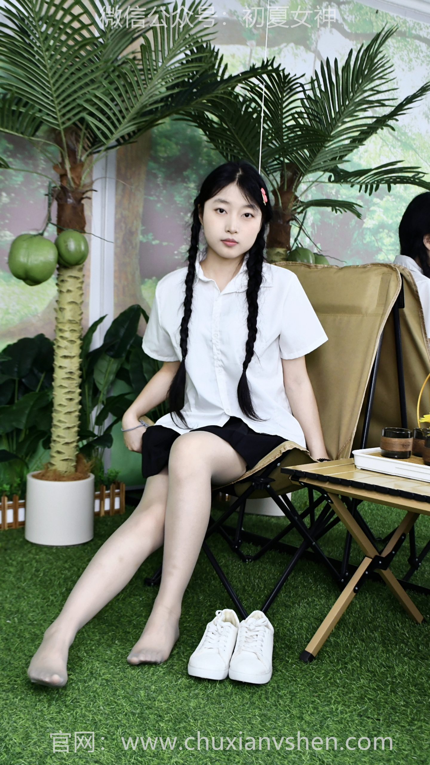 947/小颖~【亲切大方】神情温和从容，是印象里邻家女孩的样子，温顺恬静，越看越舒服。