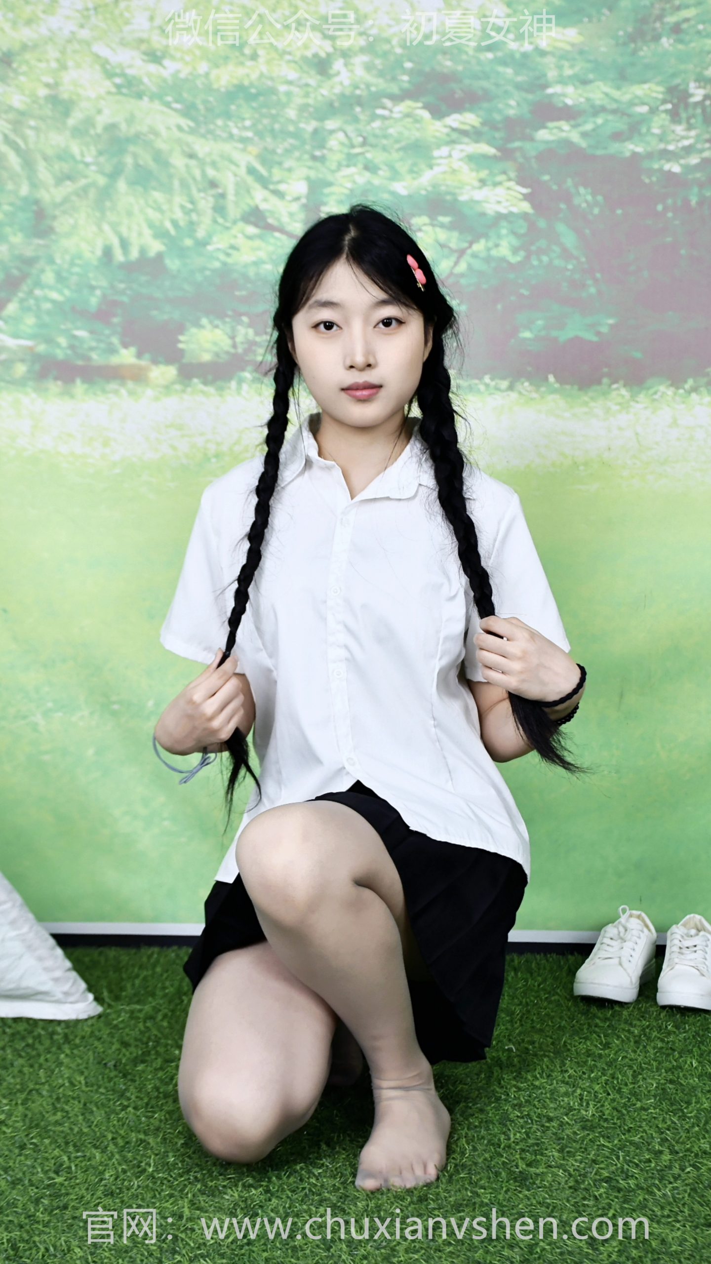 947/小颖~【亲切大方】神情温和从容，是印象里邻家女孩的样子，温顺恬静，越看越舒服。