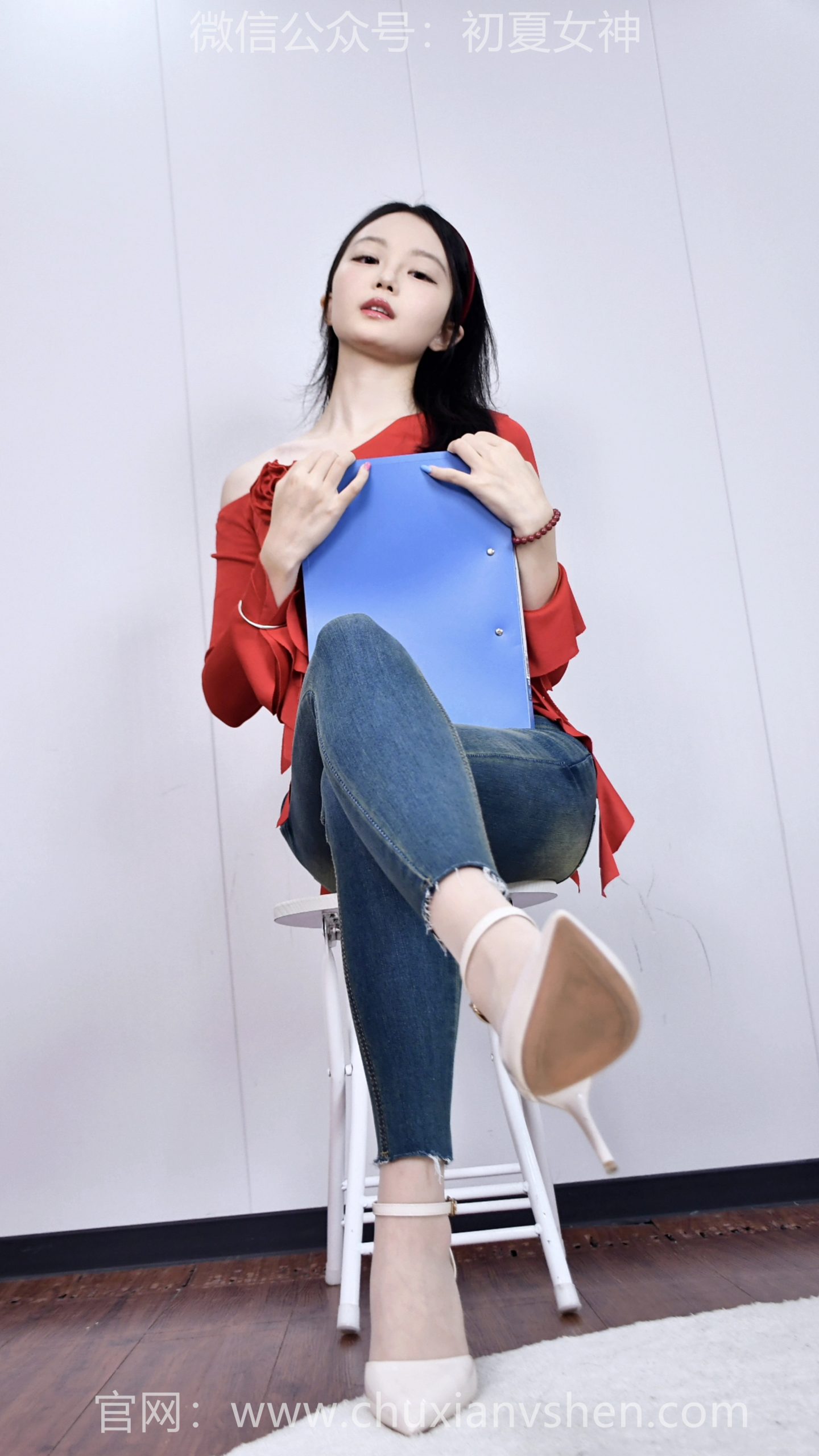 987/双双~【气质非凡】明艳的红色穿搭一上身，整个人光彩照人，像女明星出场。