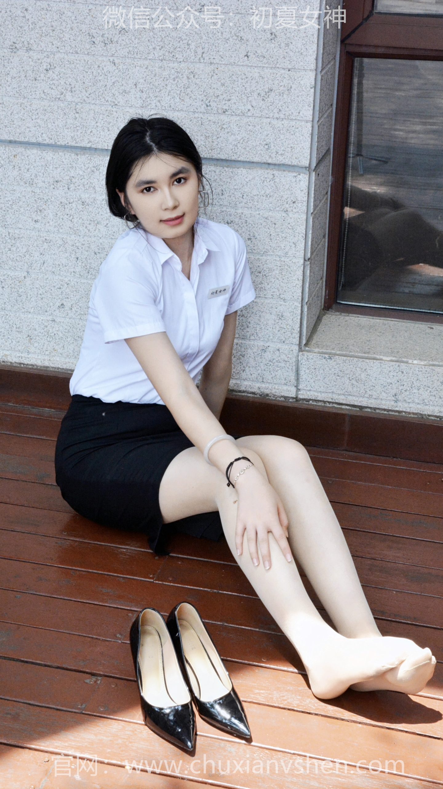 996/兰兰~【随遇而安】奔赴陌生的环境，学会调整自我，人总能慢慢适应眼前的生活。