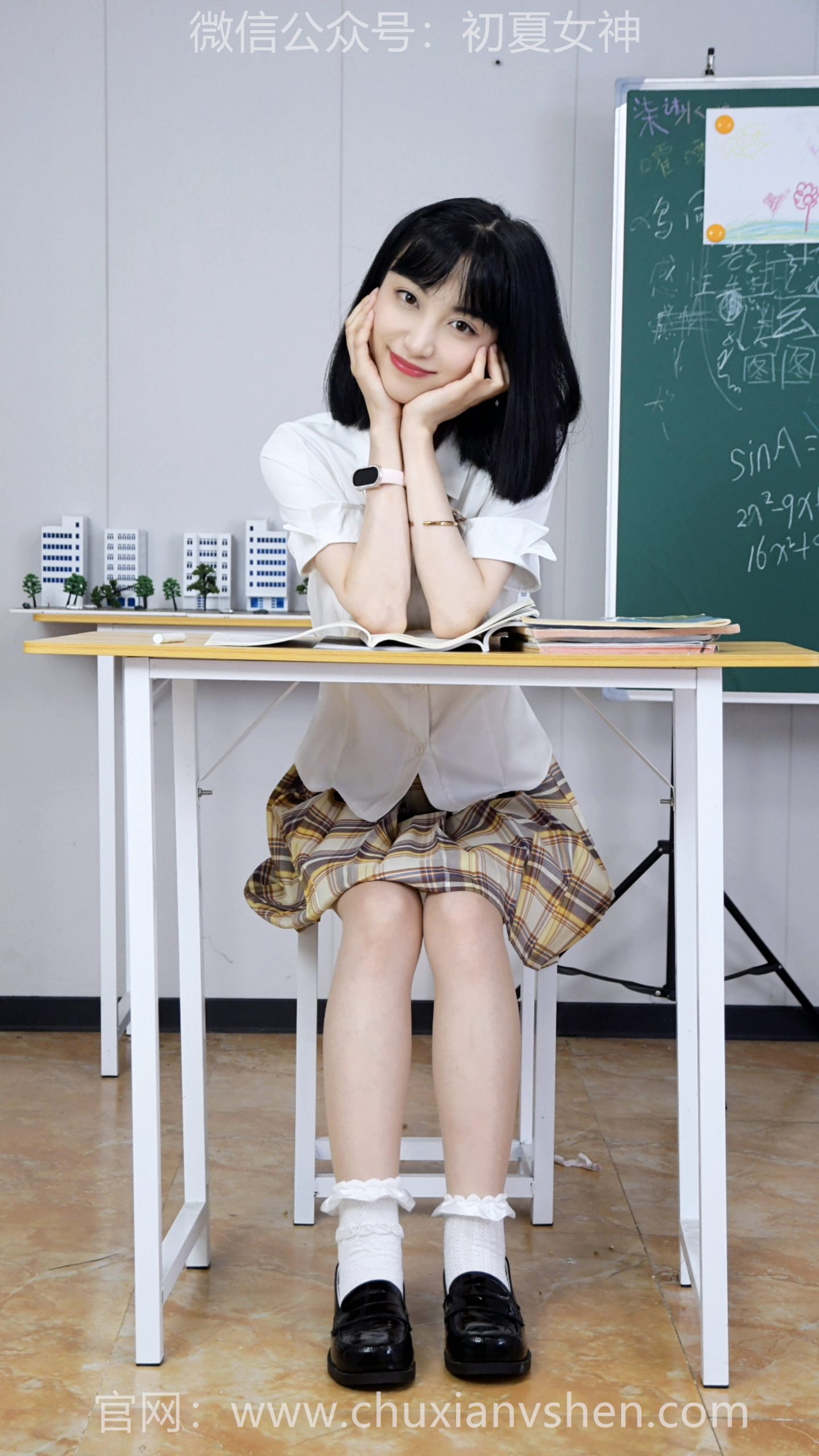 1012/柒柒~《新潮有趣》可能也有人专门穿不一样的袜子，就喜欢这种有个性的感觉。